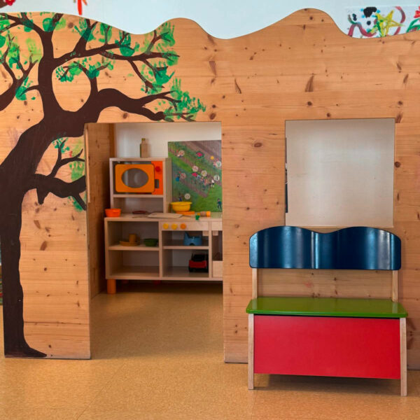 Paideias-Panda-02 Paideias-Panda-02