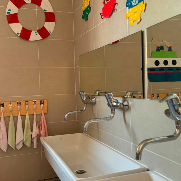 Paideias-Panda-07 Paideias-Panda-07